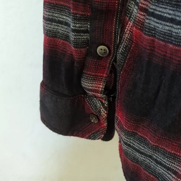 Madewell Flannel Classic Ex-Boyfriend Shirt in Rollins Red Plaid Size Small - Picture 7 of 9